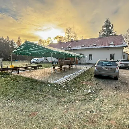 Hostel Lesna Stacja *